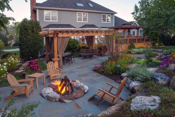 Seasonal Deck Maintenance Tips